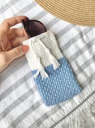 handmade crochet glasses case